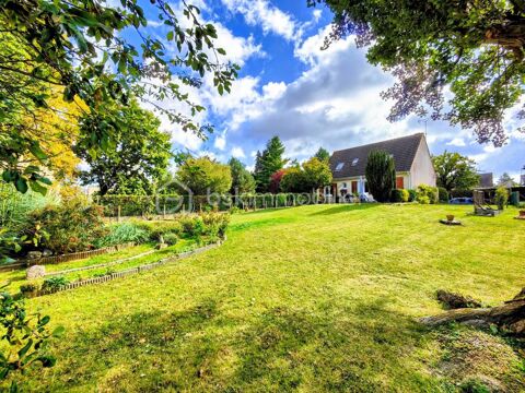   Maison familiale 4/5ch au calme avec jardin arbor� vue sur la plaine Maison - 7 pi�ce(s) - 113 m�