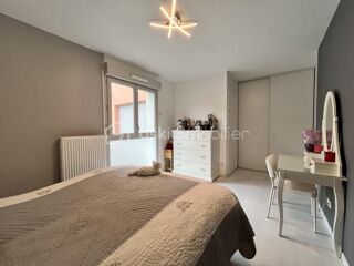  Appartement � vendre 4 pi�ces 81 m� Aix les bains