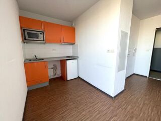  Appartement à louer 1 pièce 28 m²