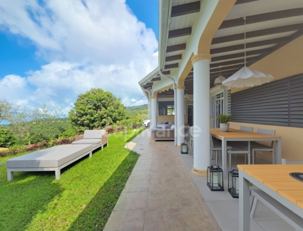 Villa spacieuse avec vue mer 3 chambres, potentiel dagrandissement  Vieux-Habitants (971)