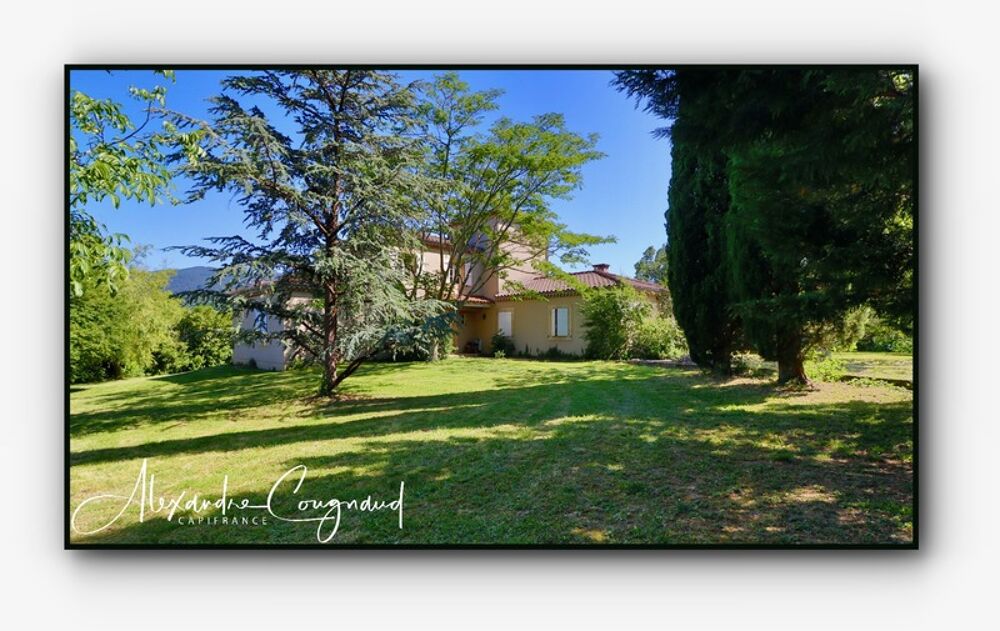 A vendre Escoussens (81) - Maison de caractère 180 m²  4 chambres - Vue Montagne Noire  Terrain 2 725 m²