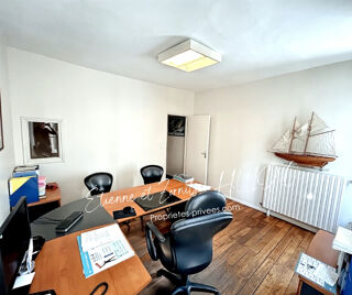  Immeuble à vendre 7 pièces 159 m²