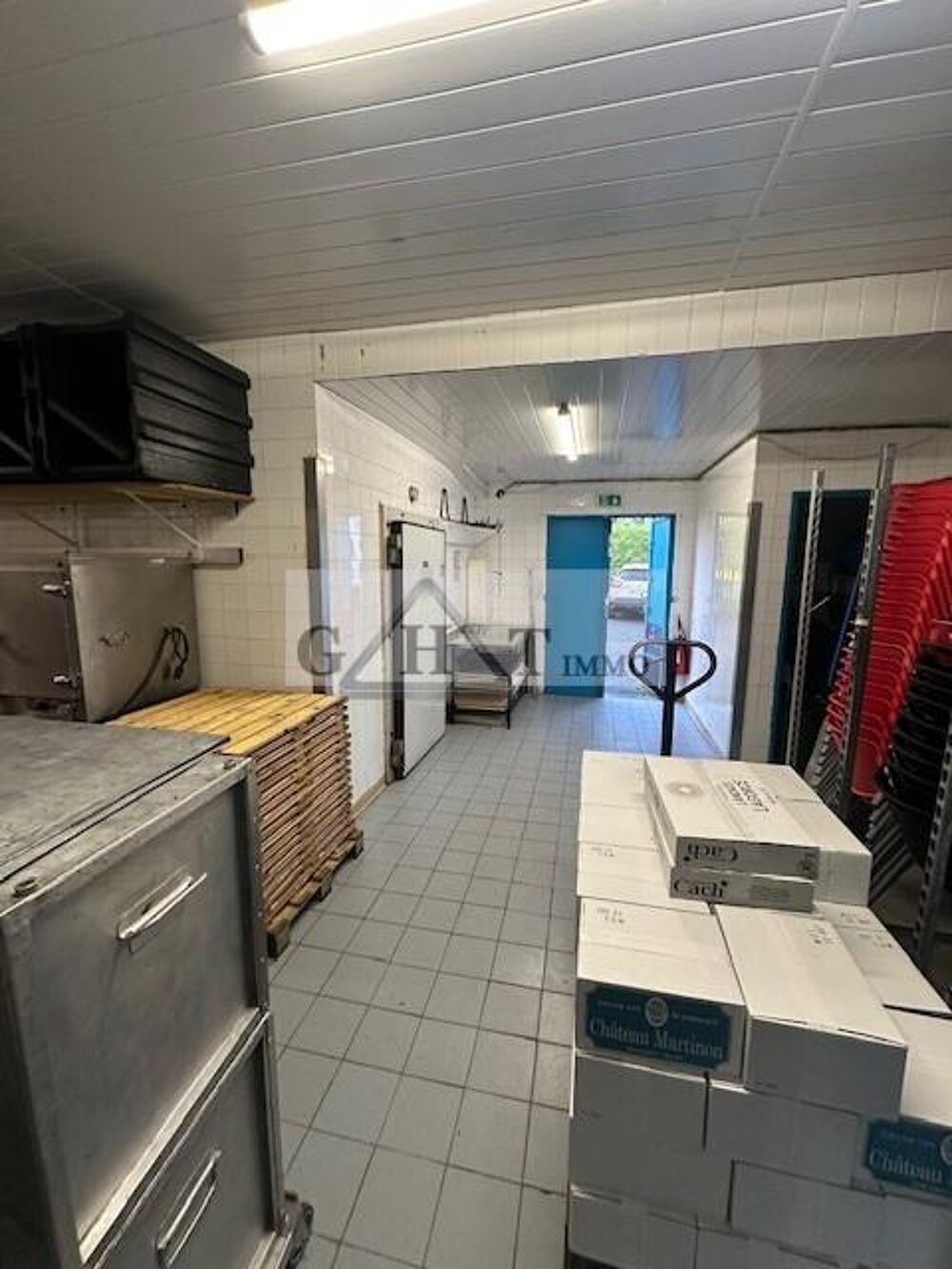   A VENDRE LABORATOIR TRAITEUR 600M² SAINT MICHEL SUR ORGE Saint michel sur orge