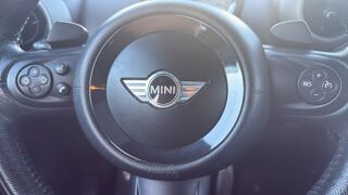 Countryman 1.6 Cooper S 184 ALL4 BVA6 Red Hot Chili - Automatique Toit 2012 occasion 34500 Beziers