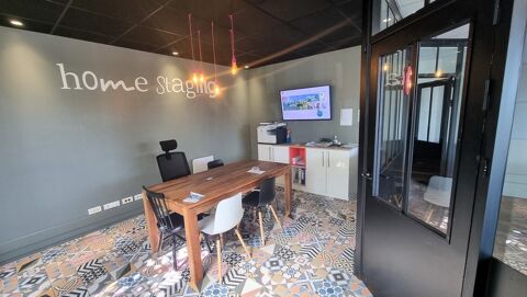   Dpt Charente Maritime (17), à vendre SAINT PIERRE D'OLERON Local commercial - Plain pied terrain 680m² 