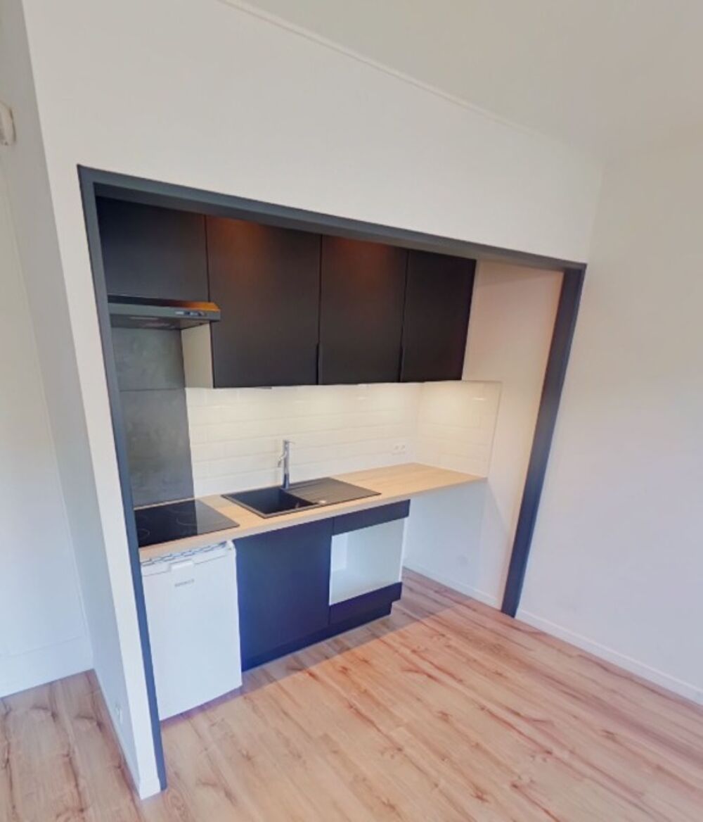 Vente Appartement VILLEURBANNE LA DOUA – STUDIO RENOVE ET LUMINEUX à 2 pas du campus - Libre 01/2027 Villeurbanne