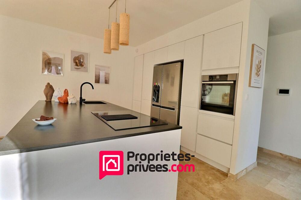 � vendre  Villa Uz�s (30700)