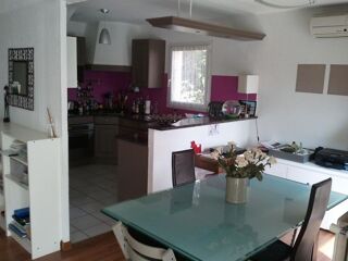 Location Maison Maison de 100m2 à louer sur Nîmes Nimes