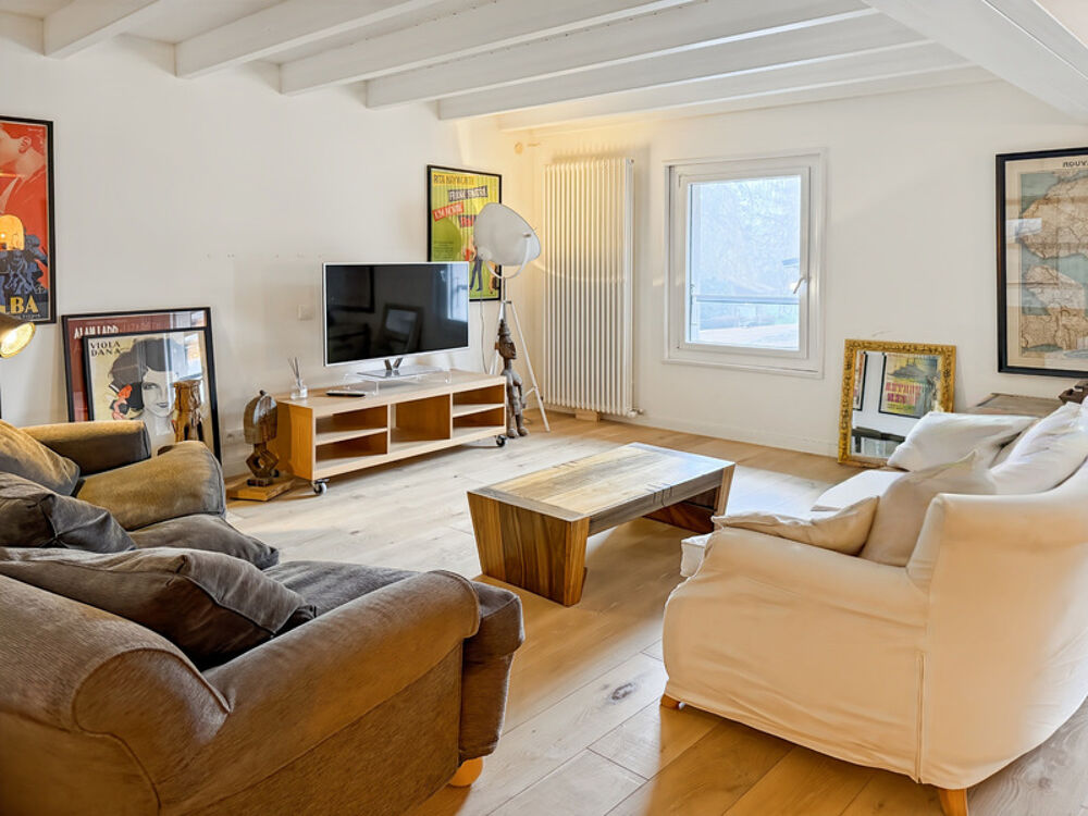 � vendre  Maison Grilly (01220)