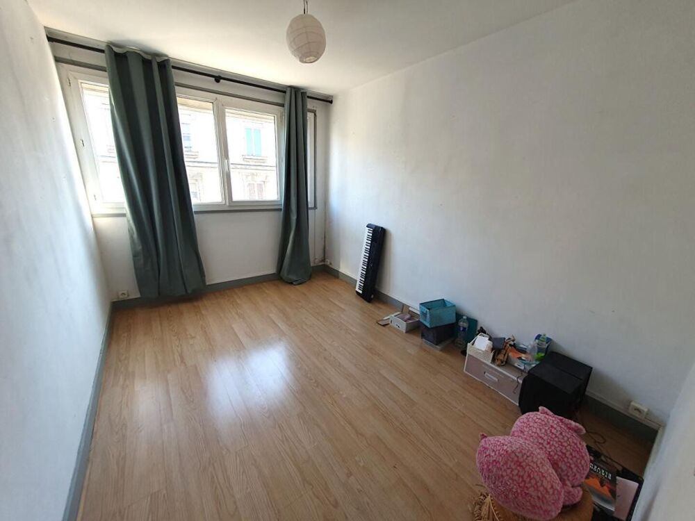 Vente Appartement Appartement Bourges 4 pièce(s) 68 m2 Bourges