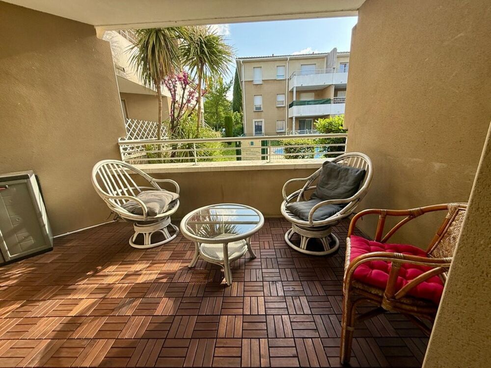 Appartement T2 CARCASSONNE 46m2 avec balcon place parking résidence piscine