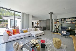  Maison � vendre 8 pi�ces 350 m�