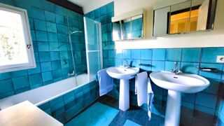  Maison  vendre 7 pices 236 m