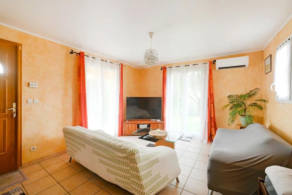 Vente Villa Villa provençale avec piscine à Redessan Redessan