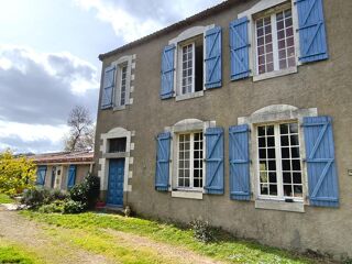  Maison � vendre 7 pi�ces 234 m�