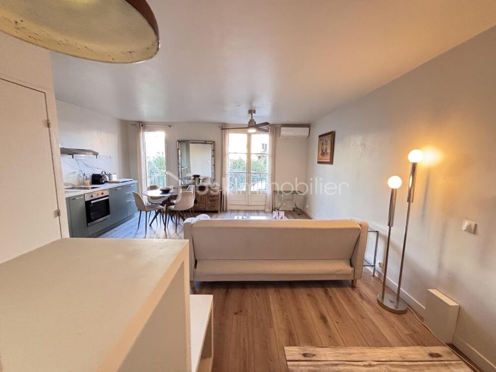 SAINT-TROPEZ  CHARMANT STUDIO À DEUX PAS DE LA PLACE DES LICES