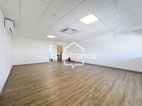   À LOUER – BUREAUX 56 m² – LE VILLAGE DE JARRY – BAIE-MAHAULT 