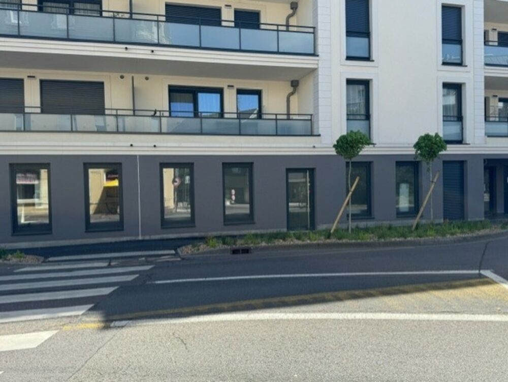   Local/bureau � louer HAGONDANGE (57) 
