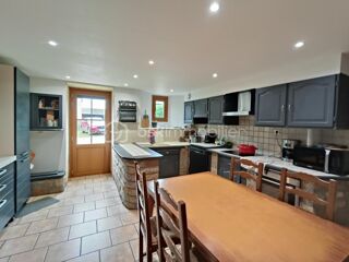  Maison � vendre 7 pi�ces 195 m�