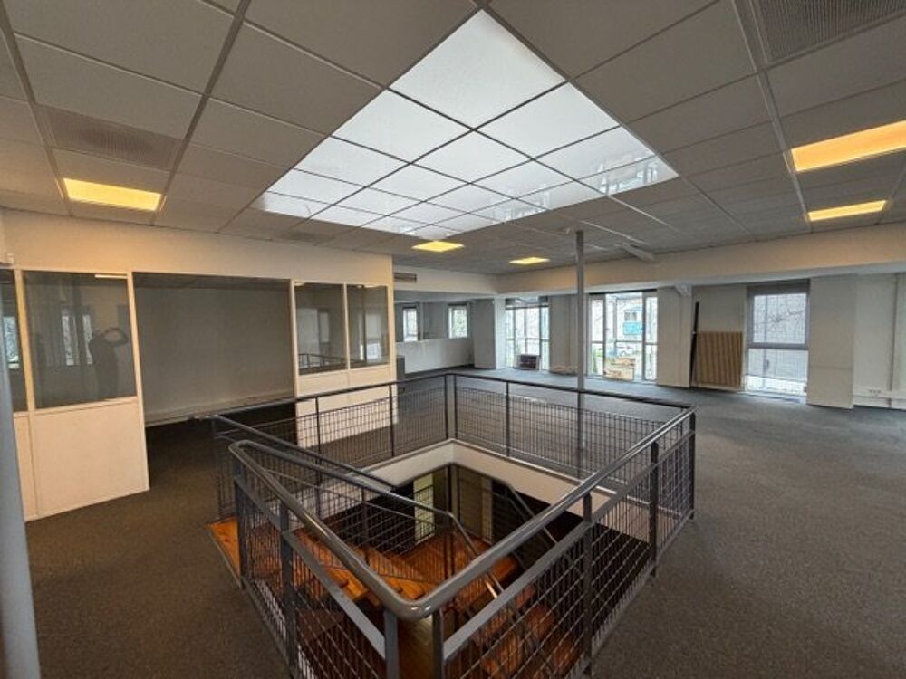   À VENDRE – Local à usage de bureaux – Technopole de Saint-Étienne 