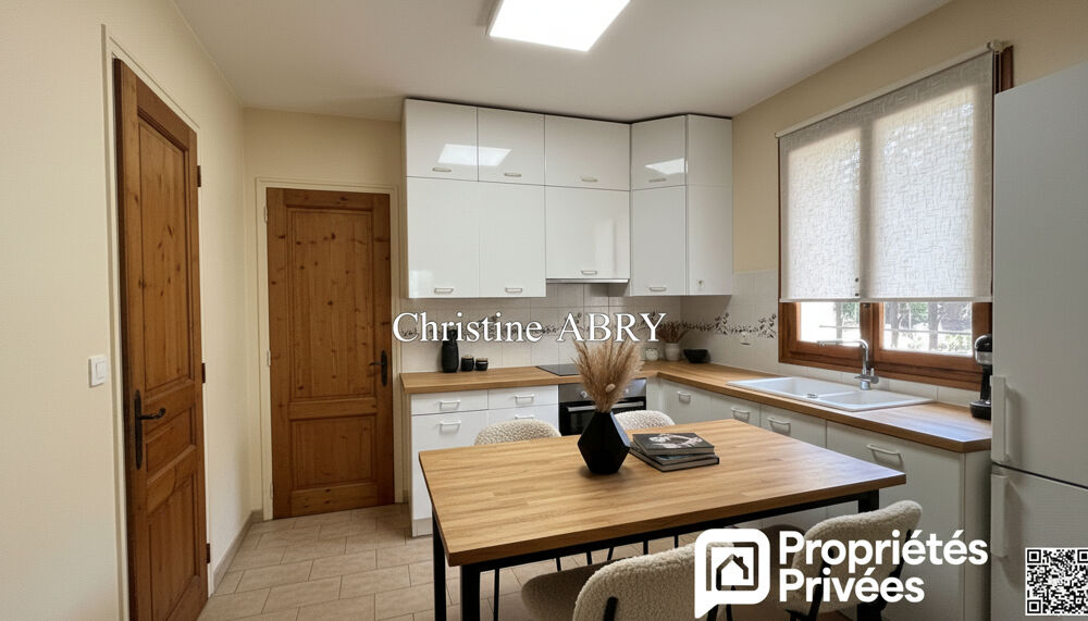 Rare à Boulouris - Villa 8 pièces 180 M2 avec appartement Indépendant
