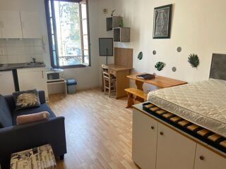  Appartement à louer 1 pièce 20 m²