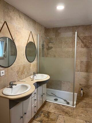  Maison à louer 5 pièces 83 m²