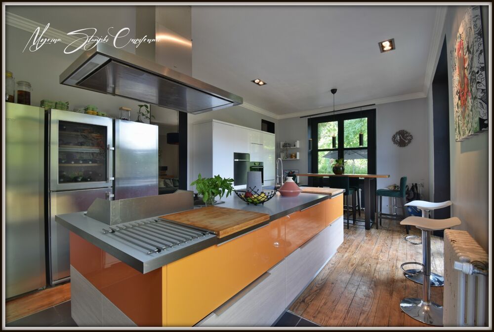 Vente Maison Maison de caractère à vendre 12 pièces  (40) de 355 m² au coeur du centre-ville Soorts hossegor
