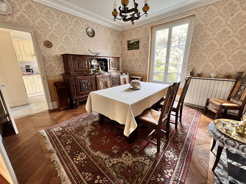Vente Maison 78200 MANTES LA JOLIE, Maison 7 pièce(s) 130 m2, 4 chambres, jardin clos de murs, sous-sol total Mantes la jolie