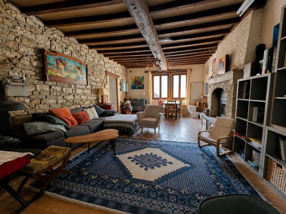 Vente Maison Entre Dijon et Nuits-Saint-Georges – Maison de village avec jardin et dépendances Flagey echezeaux