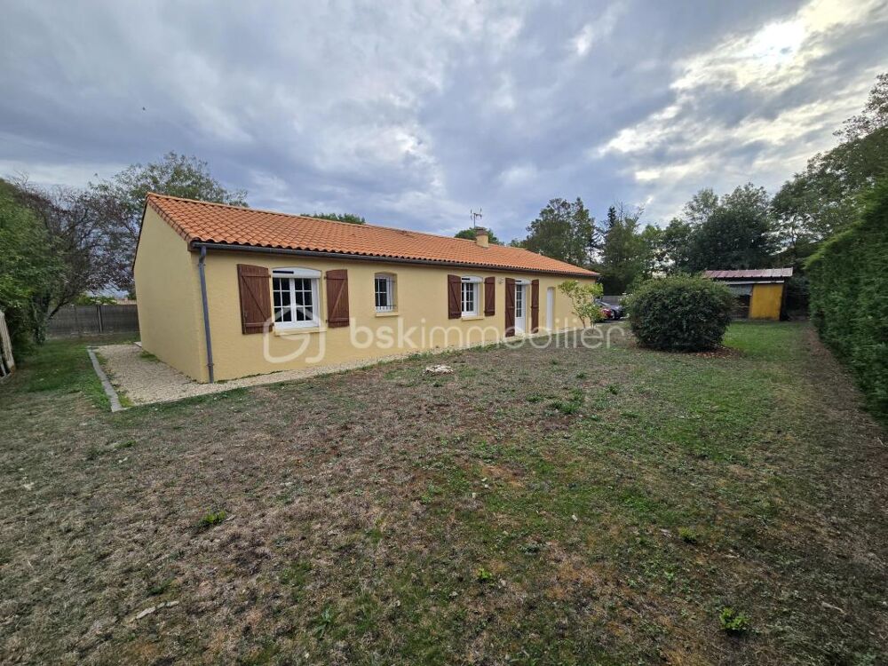 Vente Maison Plain-pied 3 chambres – 110 m² – Terrain 1 020 m² – Double garage Saint martin de bernegoue