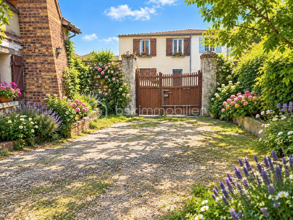 Vente Maison Maison à rénover SANS MITOYENNETÉ + terrain constructible Longjumeau