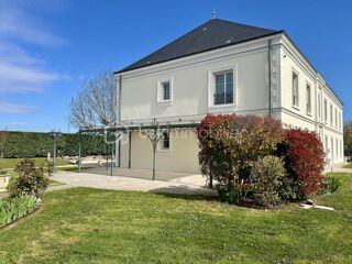  Proprit/chteau  vendre 11 pices 549 m
