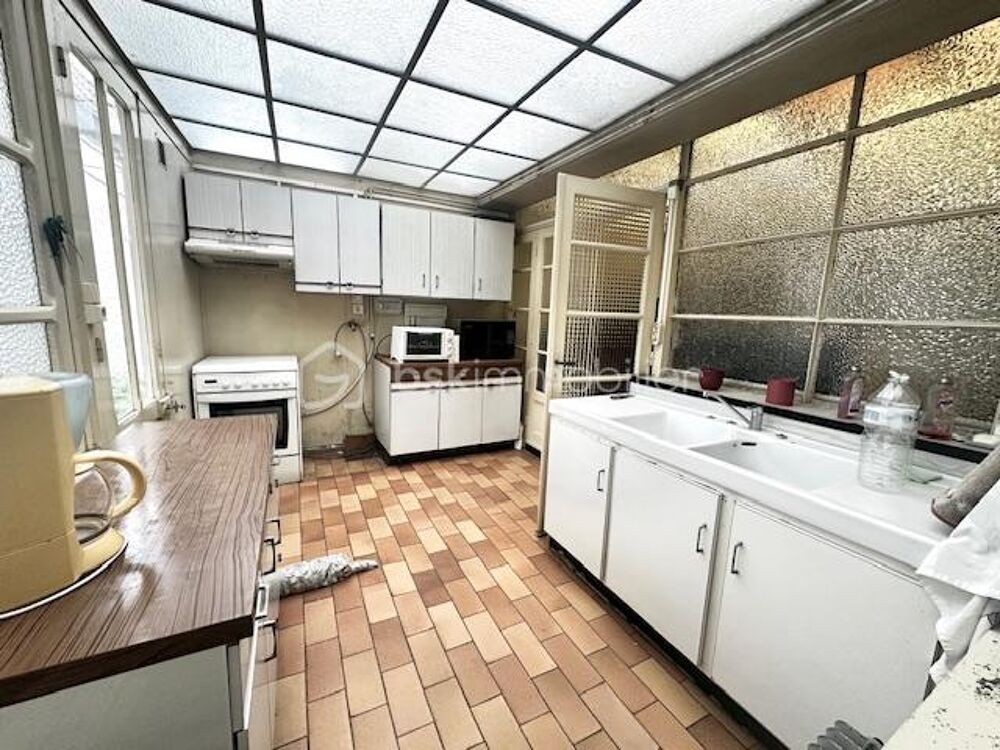 Vente Maison OPPORTUNITE - PROCHE METROS 'MARBRERIE' et 'MONS SART' - MAISON A USAGE D'INVESTISSEMENT OU D'HABITATION Hellemmes lille
