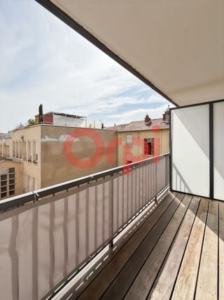  Appartement à louer 2 pièces 45 m²