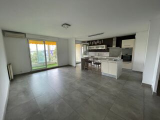 Appartement � louer 4 pi�ces 92 m�