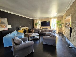  Maison  vendre 13 pices 715 m