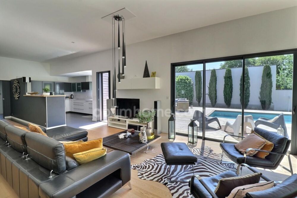 Vente Maison ORVAULT « La Forêt » - Villa d'architecte contemporaine en plain-pied total (197 m²) & piscine chauffée Orvault