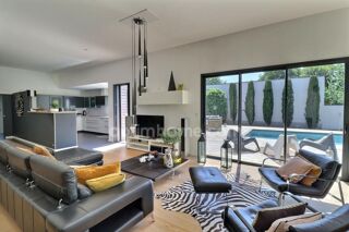  Maison à vendre 6 pièces 197 m²