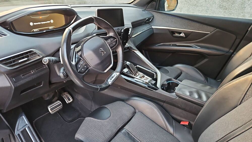3008 1.2 PureTech 130 EAT6 GT Line - Automatique 2018 occasion 97400 Saint Denis