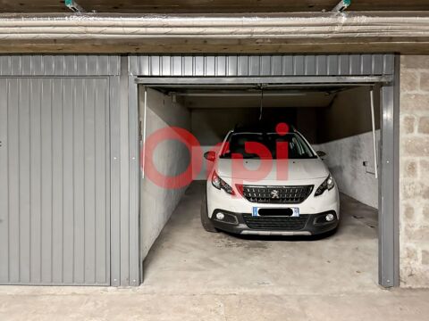  Parking / Garage  louer 20 m
