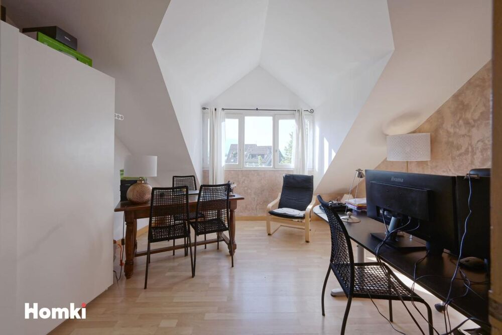 Vente Duplex/Triplex Poisat - T5 en triplex familial avec terrasse, au cœur du village Poisat
