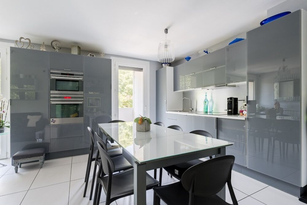 Vente Appartement TOULOUSE 31000 – APPARTEMENT T4 AVEC BALCON, ASCENSEUR ET CAVE situé au 12 Boulevard Maréchal Leclerc Toulouse