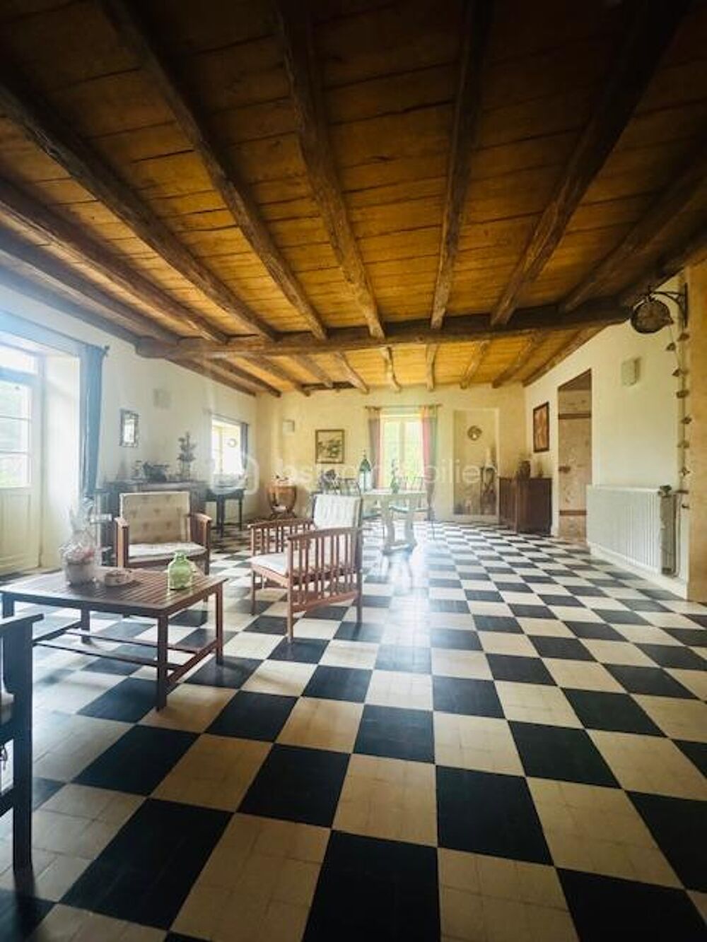 Vente Maison Belle demeure avec cachet datant de 1800 avec Ecuries et piscine Magne