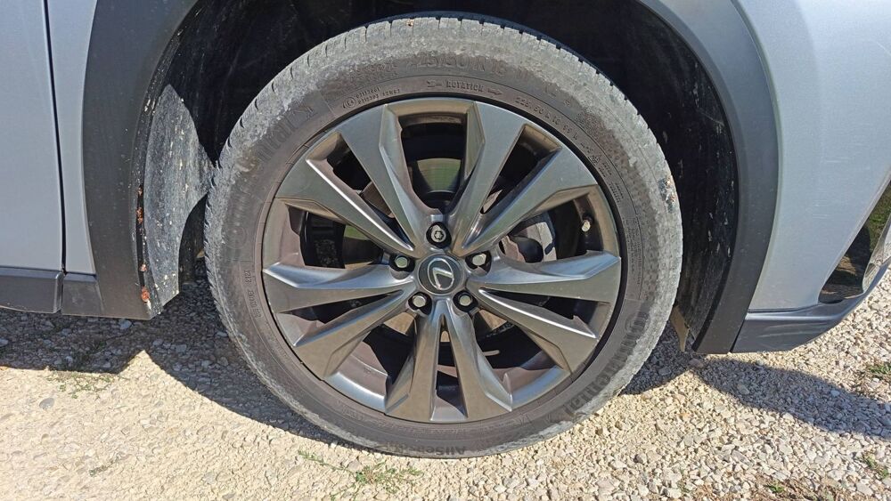 UX 250H 2.0 VVT-iE 184 F Sport 2021 occasion 84350 Courthezon