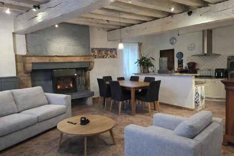   Immense maison de 19 pi�ces avec g�tes � Oulon Propri�t�/ch�teau - 15 + pi�ce(s) - 225 m�