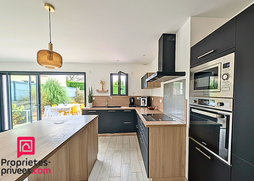 Vente Maison Maison contemporaine de plain-pied 3 chambres 1 bureau 1 Piscine Sainte luce sur loire