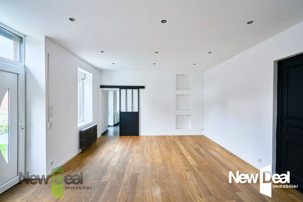 PLAIN PIED 110 m2 avec étage de 80 m2 à aménager Lecelles