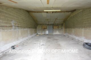  Parking / Garage � vendre 4 pi�ces 282 m� Lion devant dun