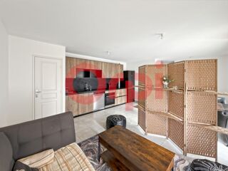  Appartement à louer 2 pièces 45 m²